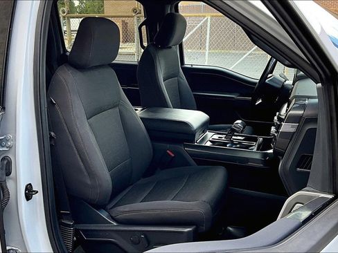 Certified 2022 Ford F150 XLT w/ Equipment Group 302A High image 7