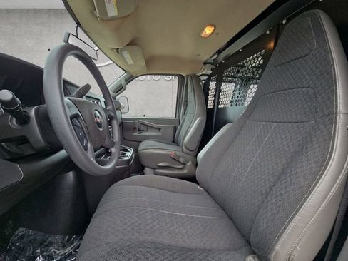 Used 2024 GMC Savana 2500 w/ Driver Convenience Package RWD image 19