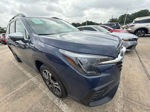 Used 2023 Subaru Ascent Limited w/ Technology Package AWD/4WD image 3