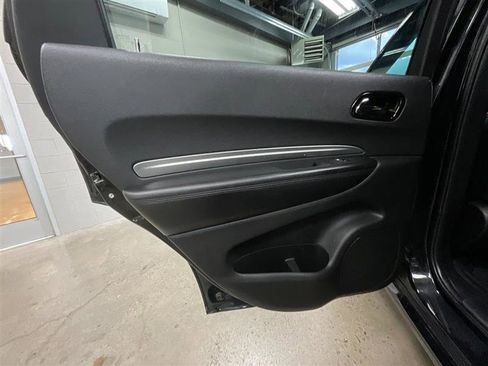 Used 2020 Dodge Durango GT image 18