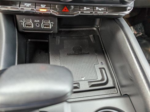 Used 2023 Dodge Durango R/T AWD/4WD image 27