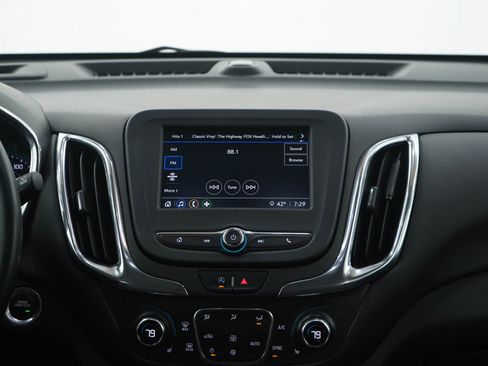 Used 2022 Chevrolet Equinox LT image 15