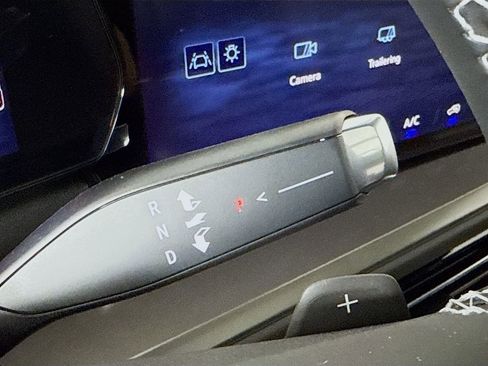 New 2026 Chevrolet Traverse LT w/ Enhanced Driving Package image 17