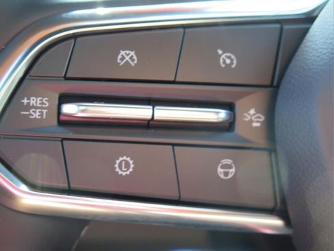 New 2026 Chevrolet Traverse Z71 w/ Enhanced Driving Package AWD/4WD image 18