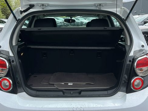 Used 2015 Chevrolet Sonic LT FWD image 23