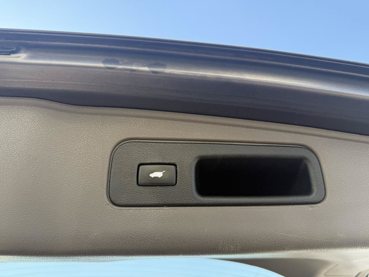Used 2014 Honda Odyssey EX-L image 8