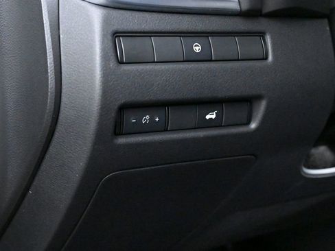 Used 2021 Nissan Rogue SL w/ Premium Package image 21