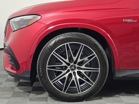 Used 2024 Mercedes-Benz GLC 43 AMG GLC 43 AMG image 11