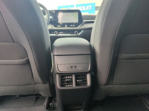 New 2026 Chevrolet Equinox ACTIV w/ Convenience Package III image 30