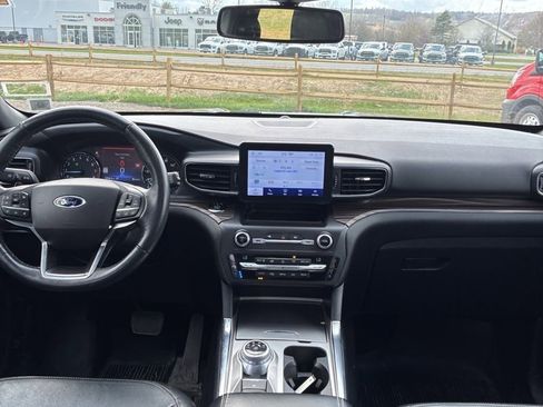 Used 2020 Ford Explorer Limited image 9