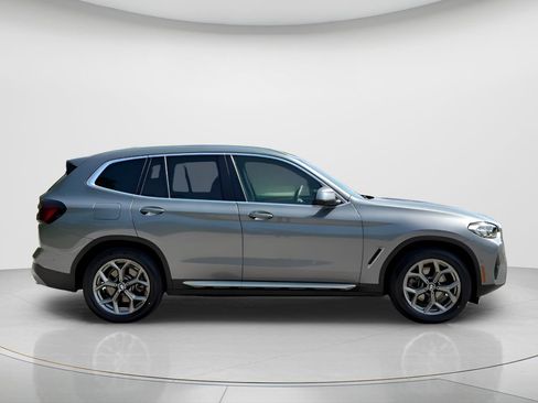 Used 2023 BMW X3 sDrive30i w/ Premium Package RWD image 4