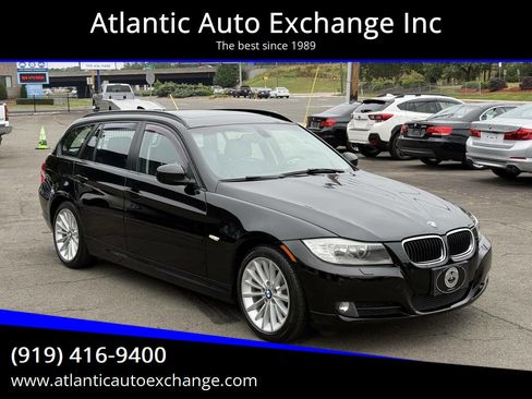Used 2012 BMW 328i xDrive Wagon AWD/4WD image 1