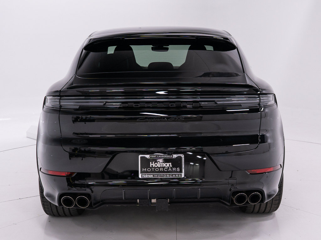 Used 2026 Porsche Cayenne GTS AWD/4WD image 4