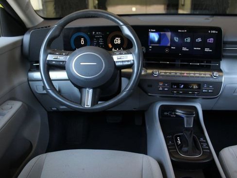 Used 2024 Hyundai Kona SEL AWD/4WD image 20