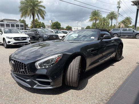 Used 2019 Mercedes-Benz AMG GT Roadster image 3