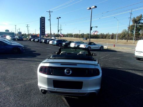 Used 2013 Ford Mustang GT w/ Security Pkg RWD image 7