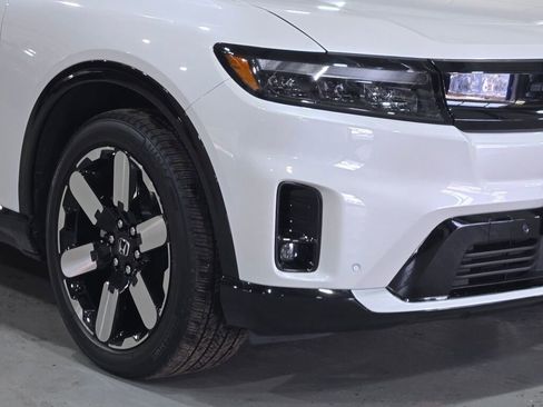 Used 2024 Honda Prologue Elite image 3