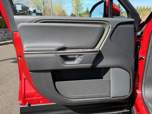 Used 2025 Rivian R1T Adventure image 17