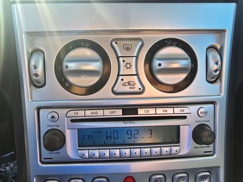 Used 2005 Chrysler Crossfire SRT-6 RWD image 16