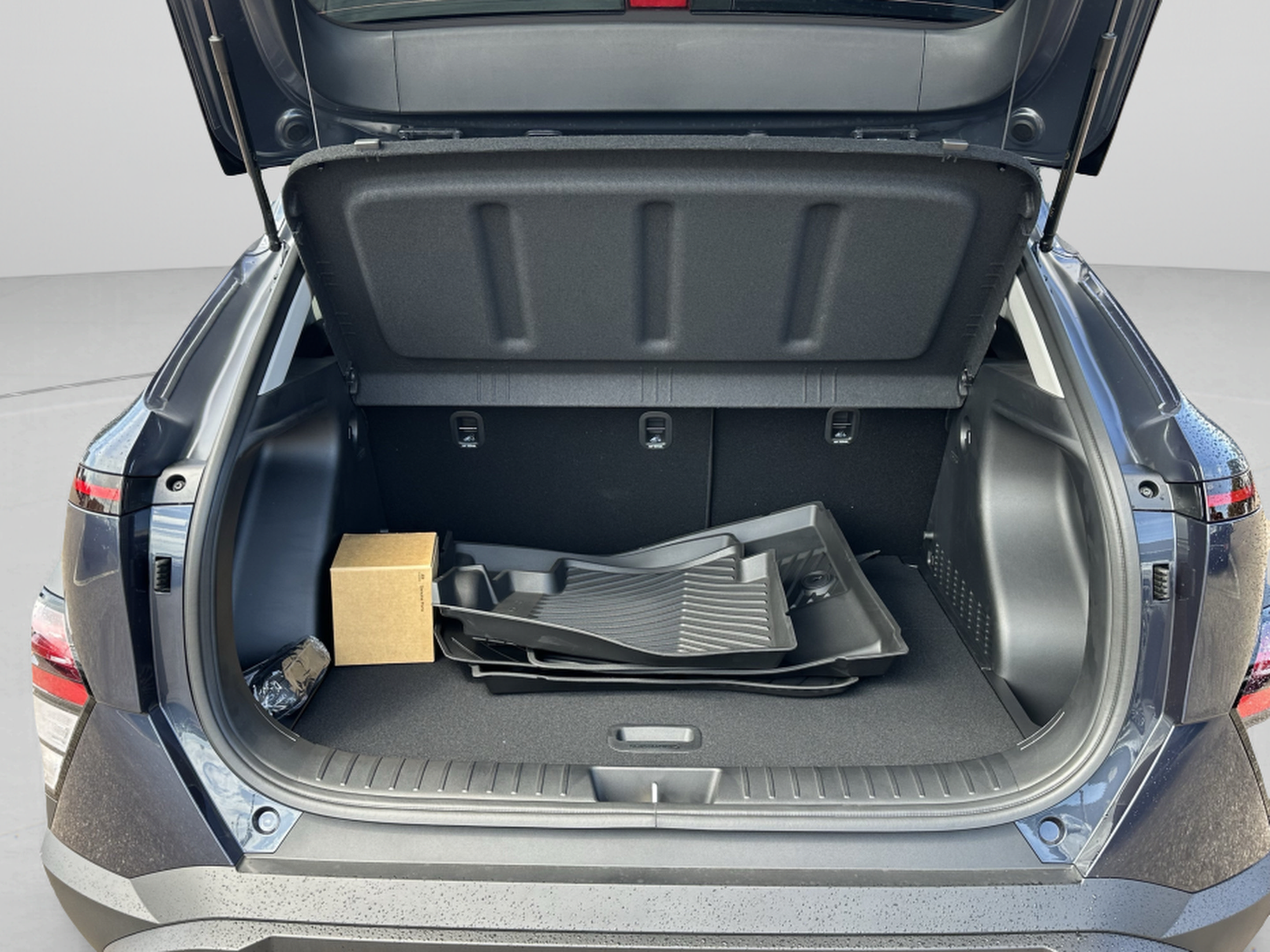 New 2027 Hyundai Kona SEL Sport FWD image 6