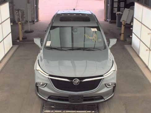 Used 2023 Buick Enclave Essence w/ Experience Buick Package FWD image 3