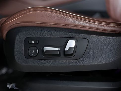 Used 2020 BMW X6 xDrive40i w/ Premium Package image 34