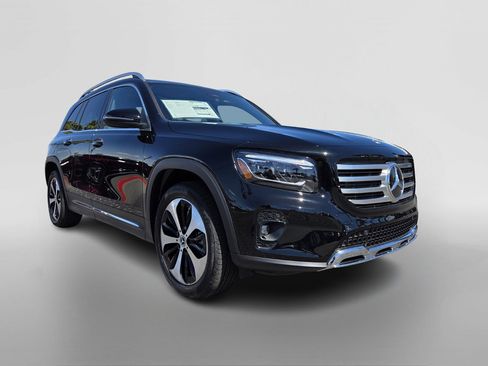 New 2026 Mercedes-Benz GLB 250 image 7