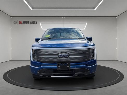 Used 2022 Ford F150 Lightning Lariat w/ Equipment Group 511A High AWD/4WD image 8