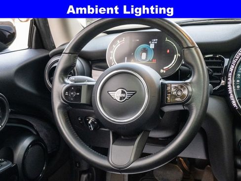 Used 2023 MINI Cooper 2-Door Hardtop image 25