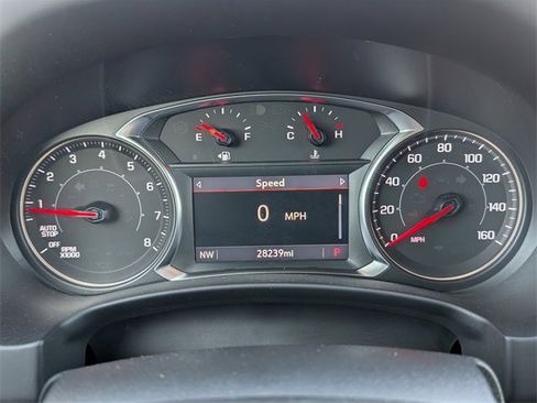 Used 2023 GMC Terrain SLT image 24