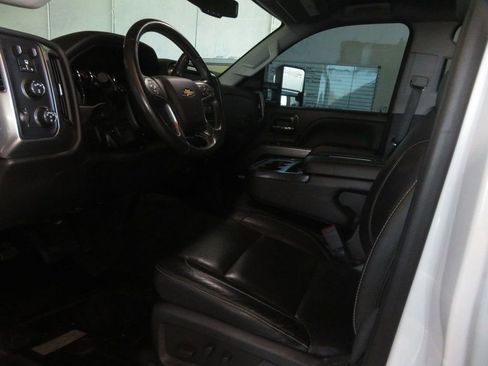 Used 2018 Chevrolet Silverado 2500 LT w/ Custom Sport Edition image 22