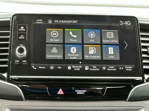 Used 2024 Honda Ridgeline Sport image 12