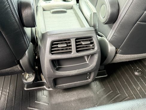 Used 2018 Honda Ridgeline RTL-T image 28