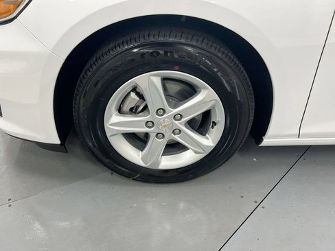 Used 2024 Chevrolet Malibu LS FWD image 25