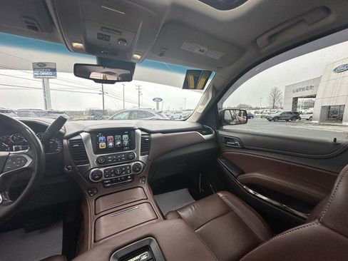 Used 2017 Chevrolet Suburban Premier image 18