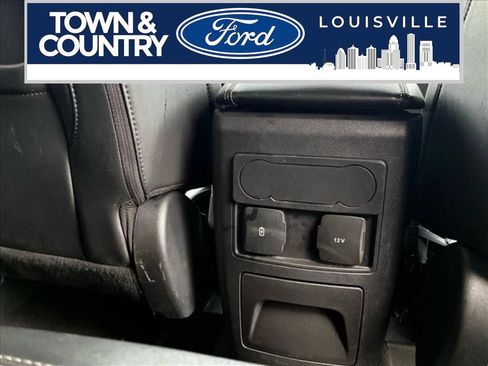 Used 2024 Ford Explorer XLT w/ Equipment Group 202A AWD/4WD image 20
