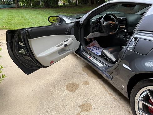 Used 2009 Chevrolet Corvette Z06 w/ Preferred Equipment Group RWD image 39