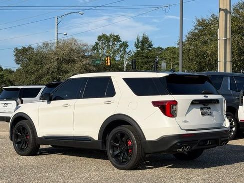 Used 2022 Ford Explorer ST w/ Equipment Group 401A AWD/4WD image 3