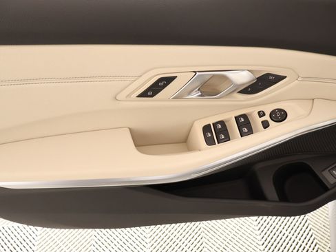 New 2026 BMW 330i Sedan w/ M Sport Package image 16