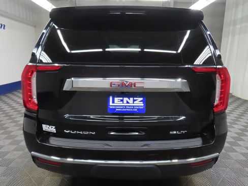 Used 2024 GMC Yukon SLT w/ SLT Luxury Package AWD/4WD image 42
