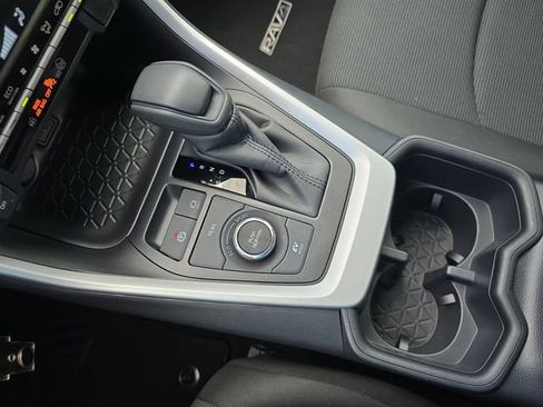 Used 2025 Toyota RAV4 LE image 24