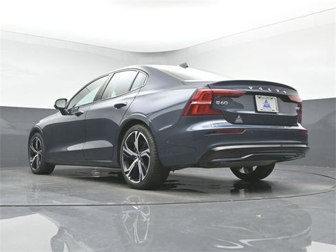 Used 2024 Volvo S60 B5 Ultimate image 38