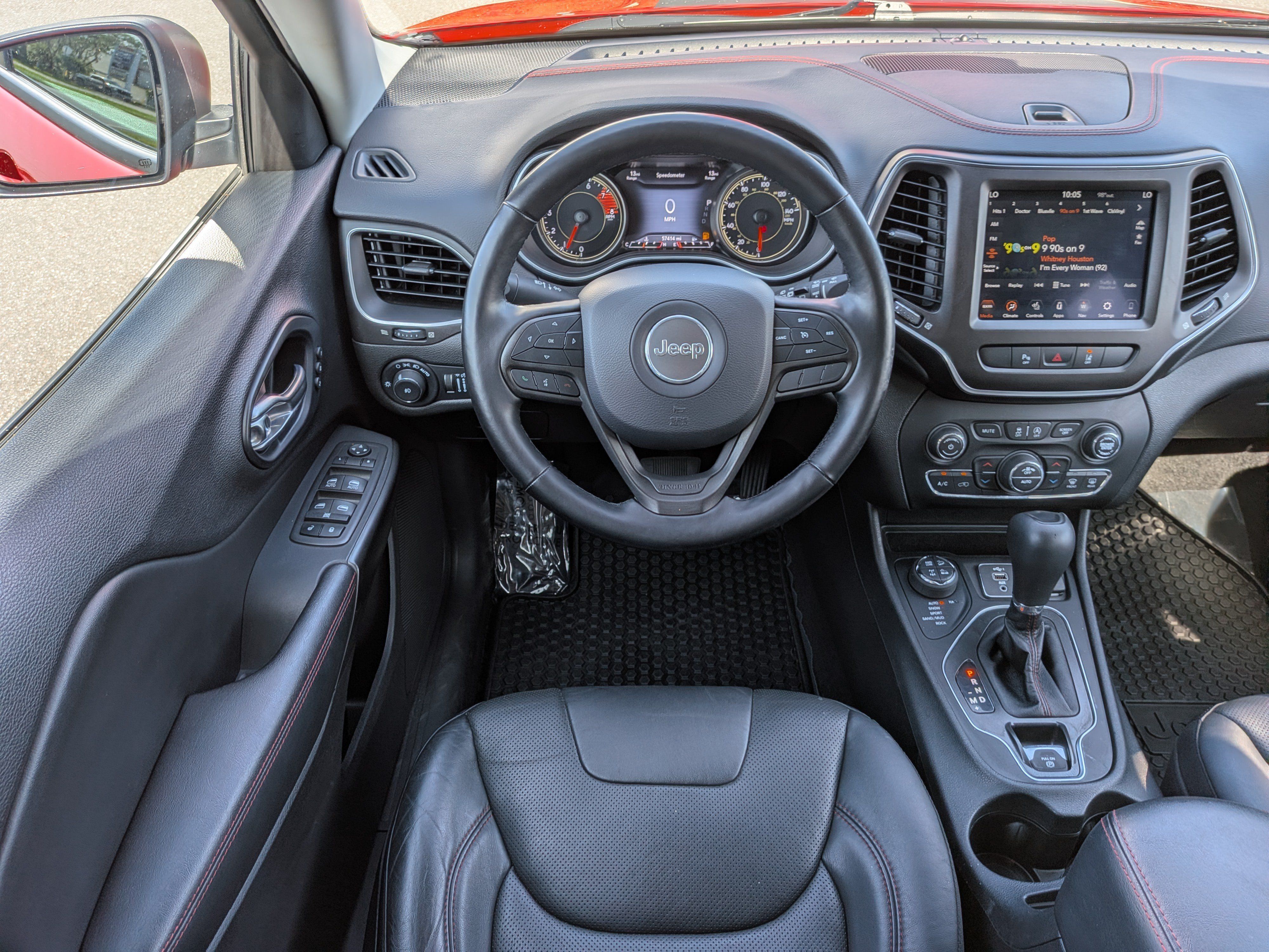 Used 2021 Jeep Cherokee Trailhawk w/ Sun, Sound & Nav Group AWD/4WD image 14