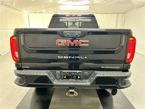 Used 2021 GMC Sierra 3500 Denali w/ Denali Black Diamond Edition image 22