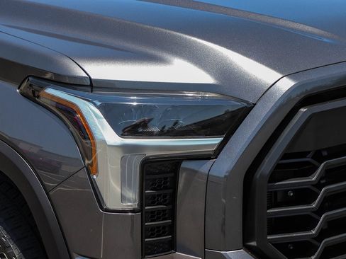 Used 2024 Toyota Tundra Limited w/ TRD Off-Road Package AWD/4WD image 12