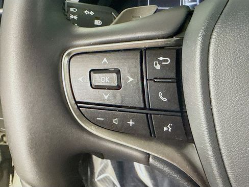 Used 2022 Lexus ES 350 Ultra Luxury w/ Accessory Package 2 FWD image 14