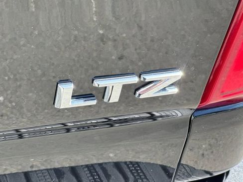 Used 2022 Chevrolet Silverado 2500 LTZ AWD/4WD image 25