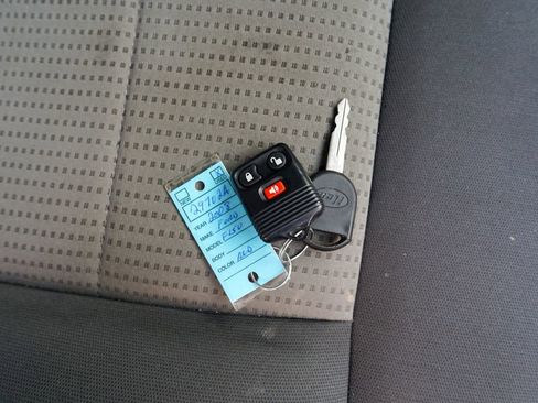 Used 2008 Ford F150 XLT RWD image 25