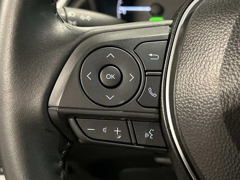 Used 2025 Toyota Corolla Cross AWD Hybrid image 15