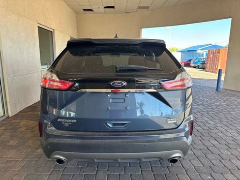 Used 2019 Ford Edge SEL w/ Equipment Group 201A FWD image 3